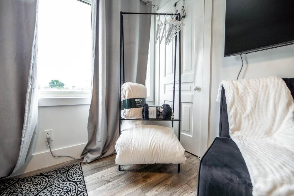 Luxury Stylish Home, Walk To Falls, Fire Pit&more Hébergement de vacances *