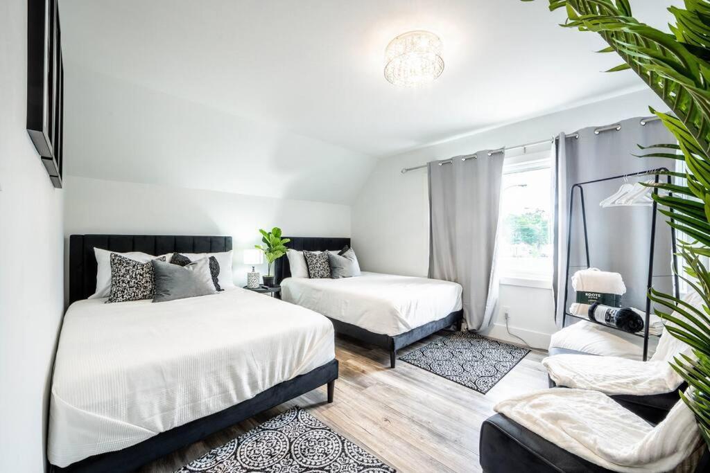 Luxury Stylish Home, Walk To Falls, Fire Pit&more Hébergement de vacances *